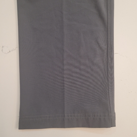 Nike Dri-Fit Flat Front Standard Fit Golf Pants - Men's size 34 x 34 - Picture 5 of 9